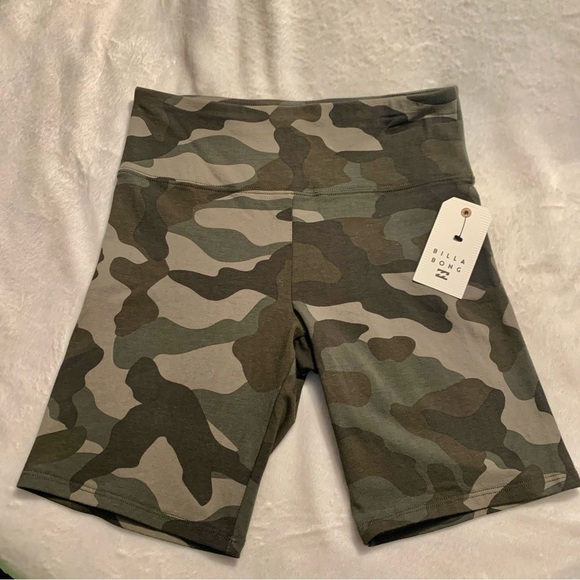 NWT Billabong Athletic Shorts Medium Olive Green Camo Biker Babe Cotton Stretch - Picture 6 of 14